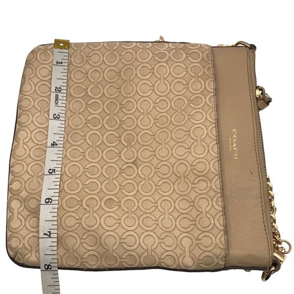 COACH Signature Canvas Crossbody with Chain Crossbody Strap - Picture 6 of 6